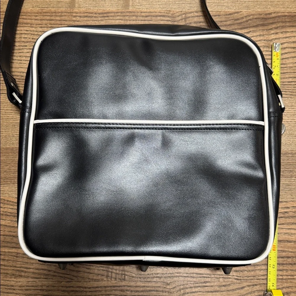 Pan Am Black and White Men's Bag - Picture 7 of 11